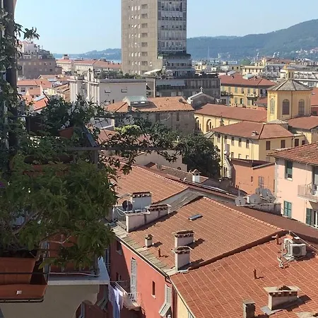 Lejlighed Family Novecento La Spezia